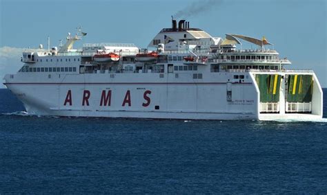 Ferry Volcan De Tamasite